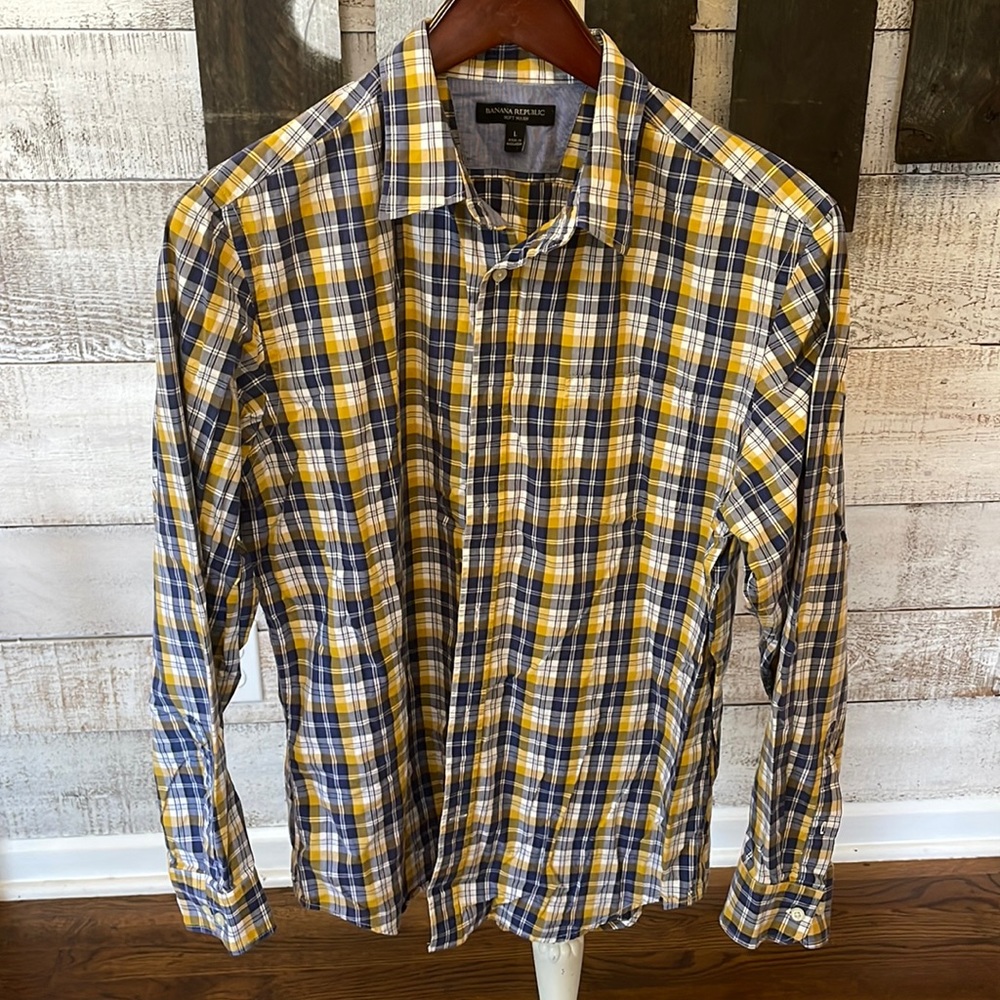Banana Republic Button-down